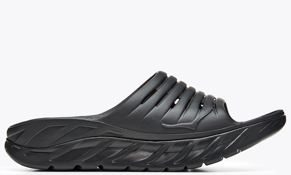 hoka black